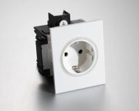 Installationskanaler och tillbehör Signa Base PVC Rehau
