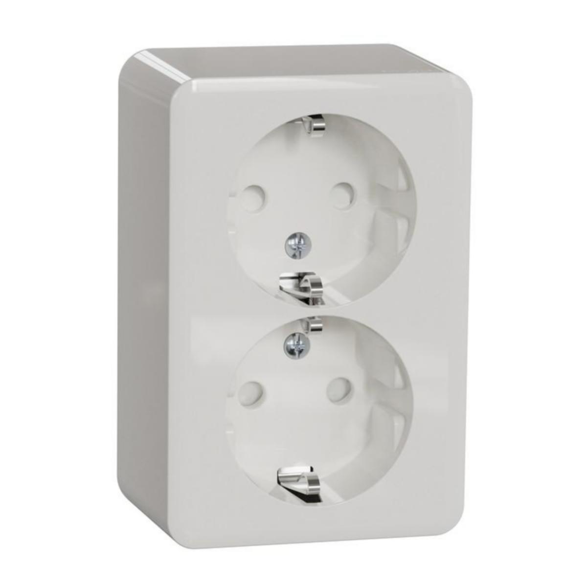 Vägguttag 2-vägs Schneider Electric Exxact IP21 - VÄGGUTTAG EXXACT 2S/16A/IP21 PPR 2X VIT