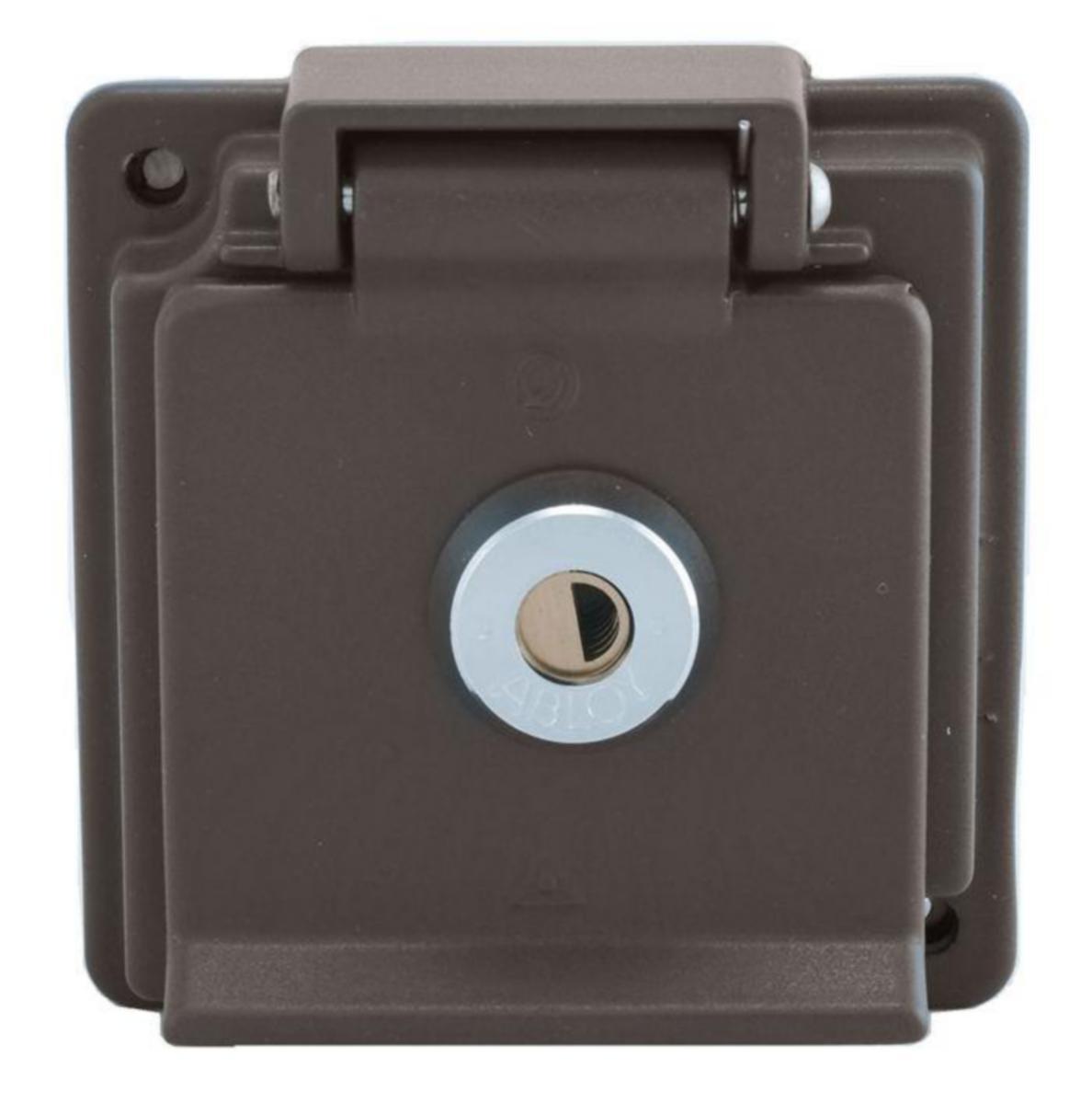 Apparatuttag Selcast låsbart 16A 250V IP44 - APPARATUTTAG SELCAST APPARAT-SCHUKO 16A IP44 LÅS
