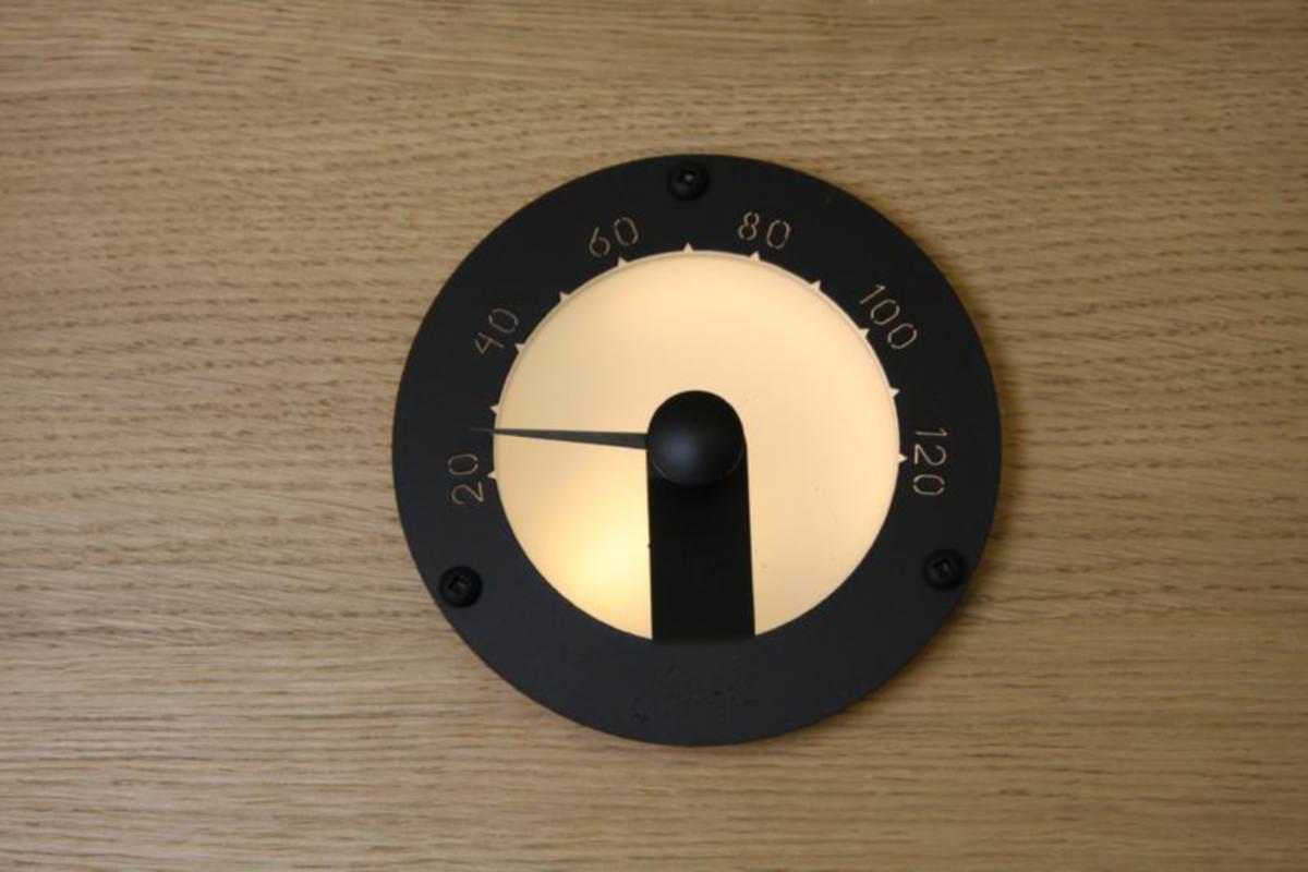 Bastutermometer Cariitti - LJUSTEKNISKA TILLBEHÖR BASTU -TERMOMETER SVART
