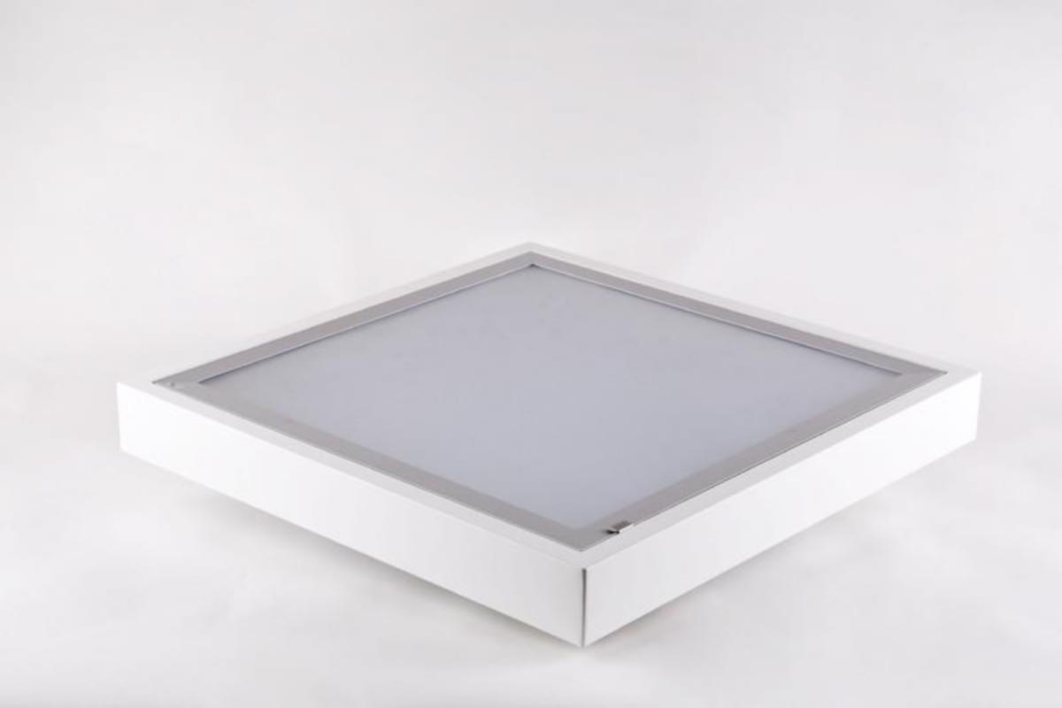 Armatur för sterila utrymmen Luxiona Rubin Clean LED Smooth - RENRUM ARMATUR RUBIN CLEAN RCLED 7500LM SMH MPSHE IP65 4K